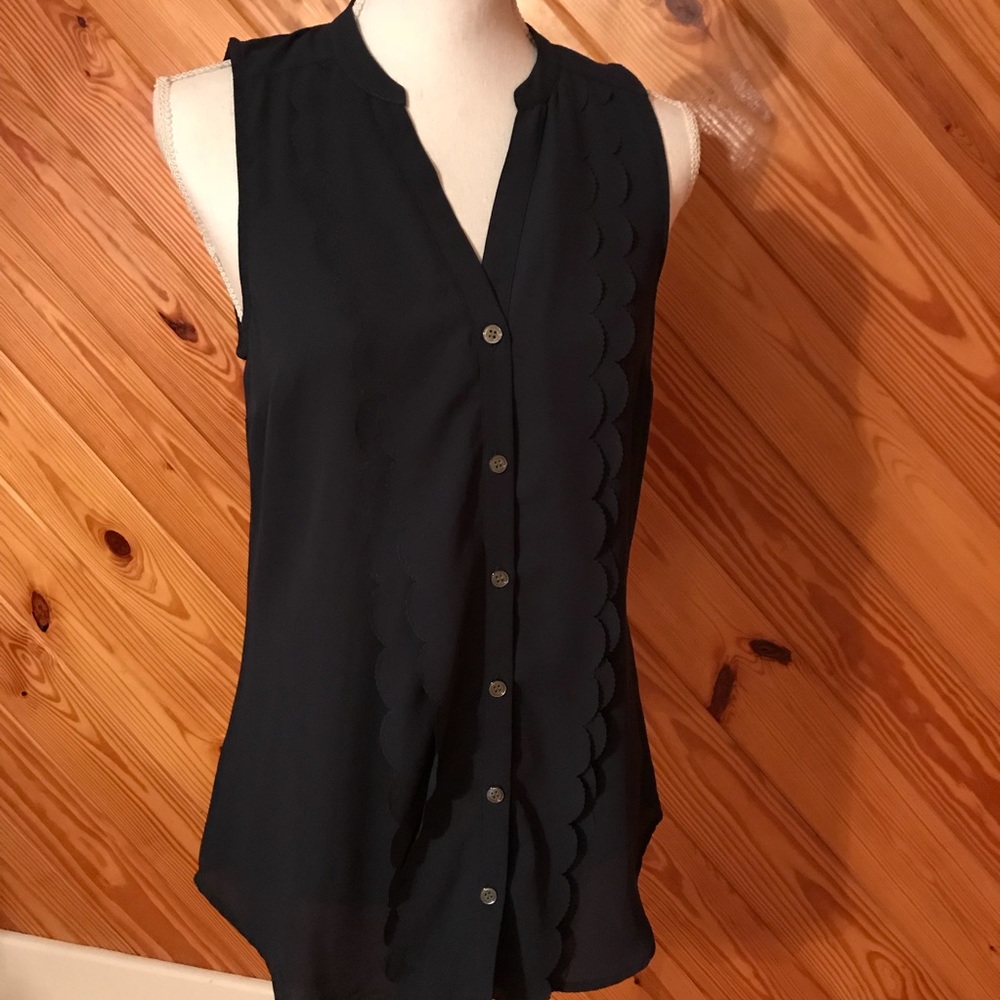 NWT Meadow Rue Navy Scalloped Button Front Tunic